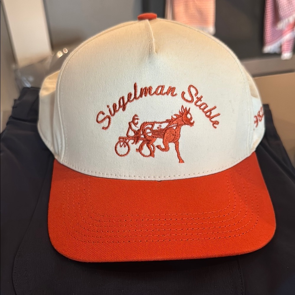 Siegelman stable hat - never worn